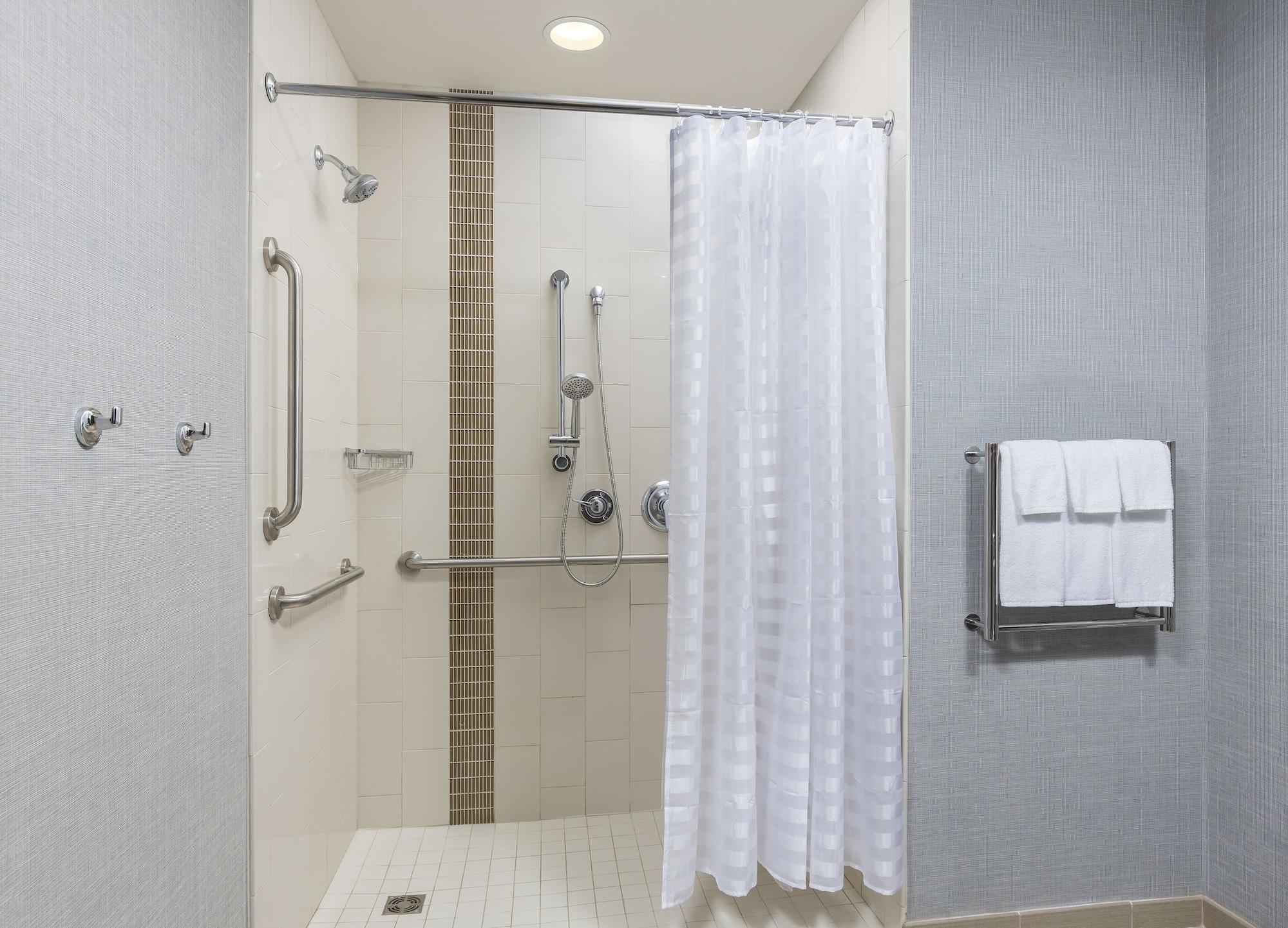 Hyatt Place Canton Lake Cable Kültér fotó