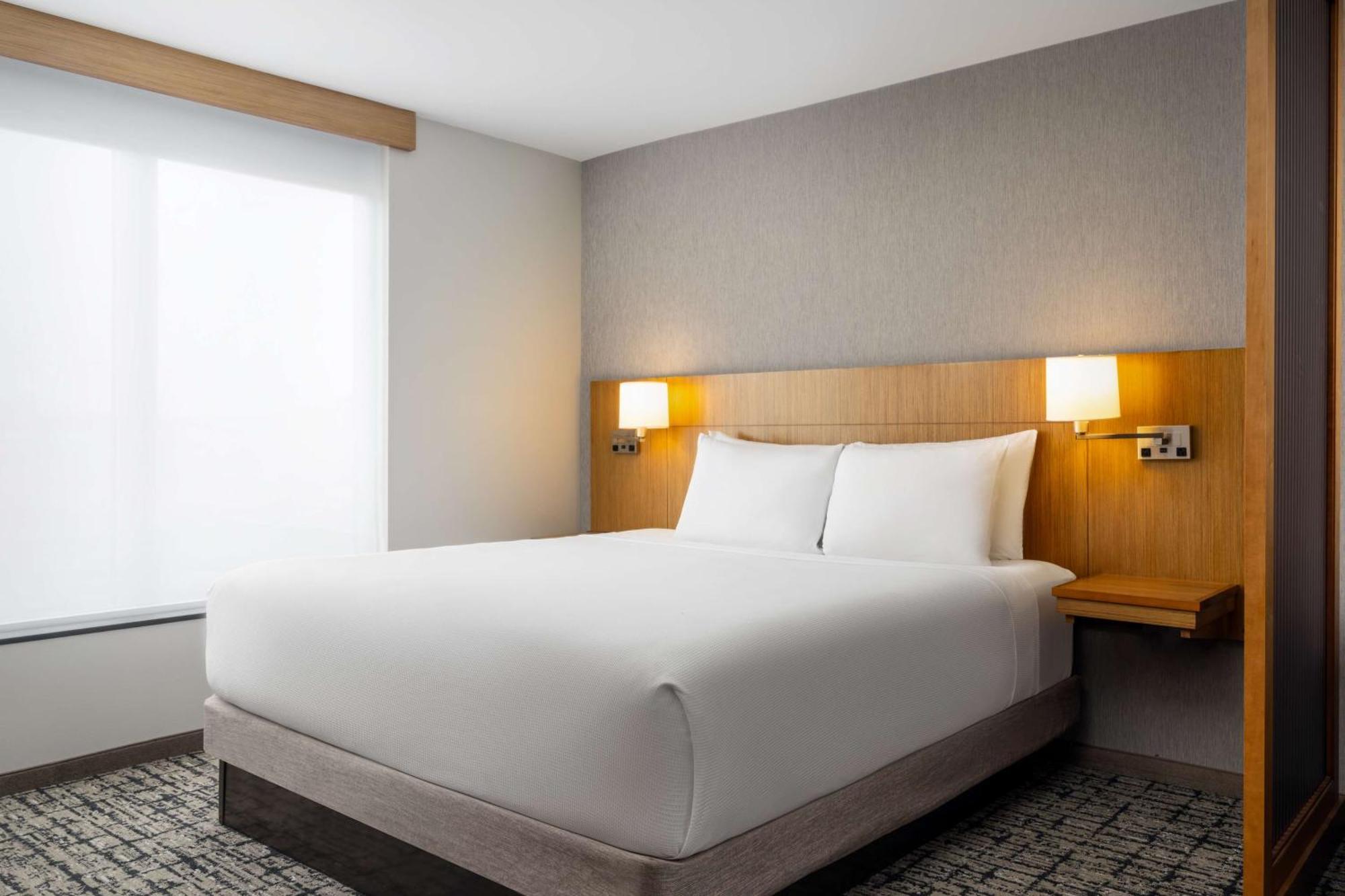Hyatt Place Canton Lake Cable Kültér fotó